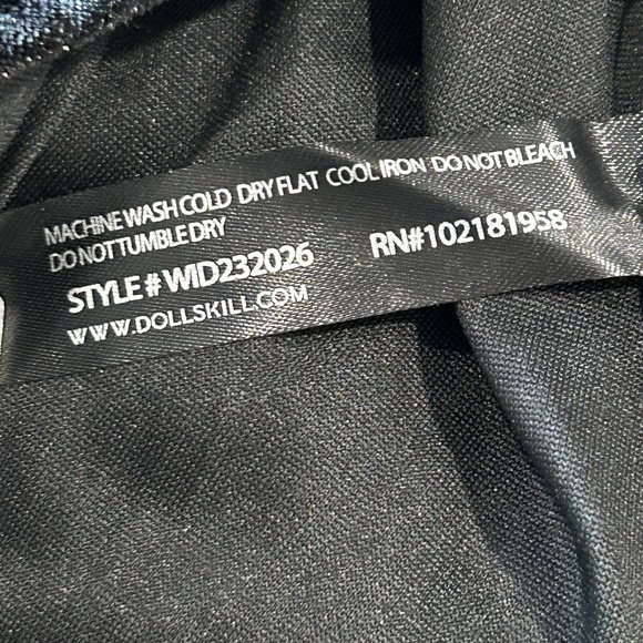 Dolls Kill Widow Transformed Kiss Corset Top S Fairy Goth Velvet Punk L/SL  Crop - Picture 12 of 12